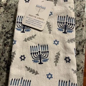 Festival lights kitchen towels. Brand new!